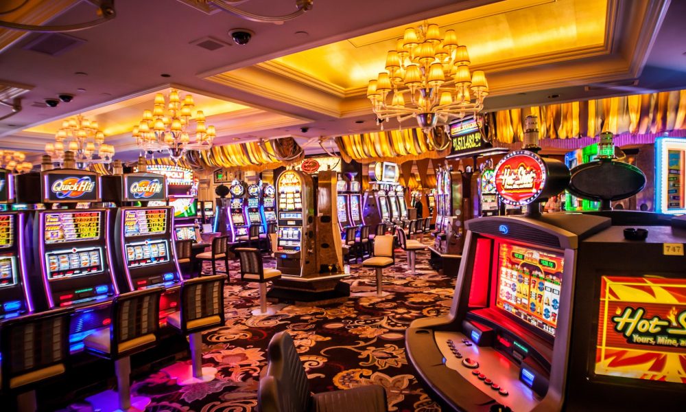 Why online casinos are the go-to for real-time gambling?